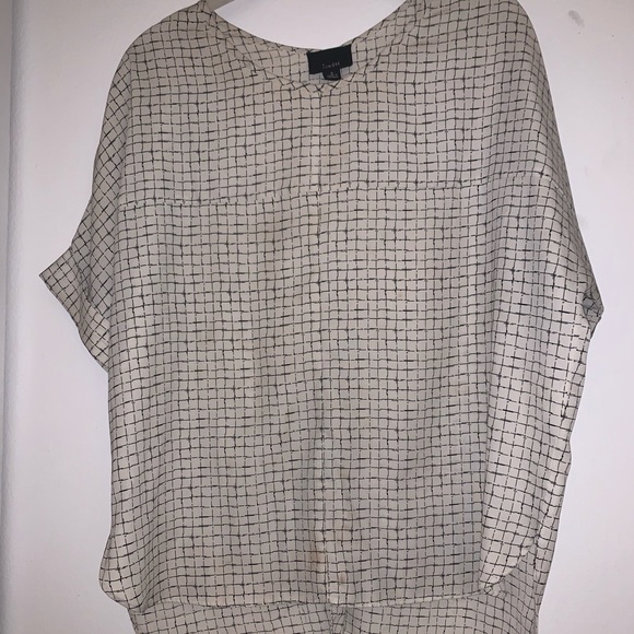 Open back tee - Picture 1 of 3